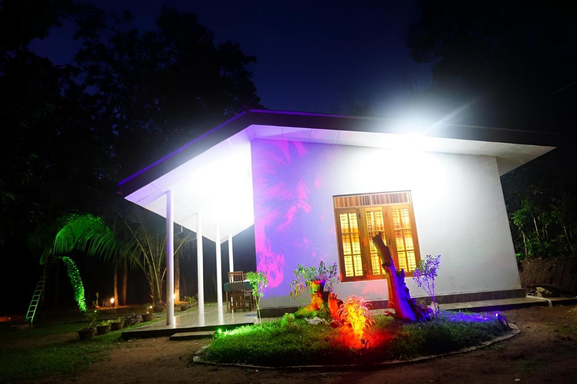 اوداوالاوي Little Ele Safari Lodge المظهر الخارجي الصورة