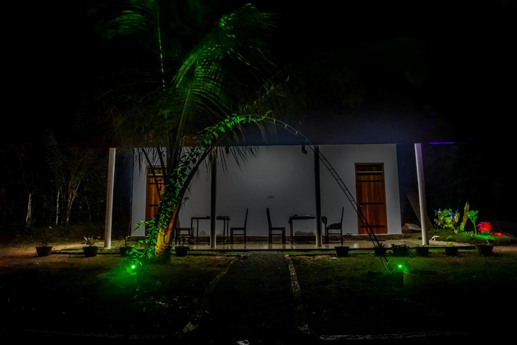اوداوالاوي Little Ele Safari Lodge المظهر الخارجي الصورة