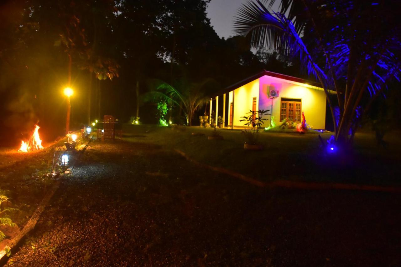 اوداوالاوي Little Ele Safari Lodge المظهر الخارجي الصورة
