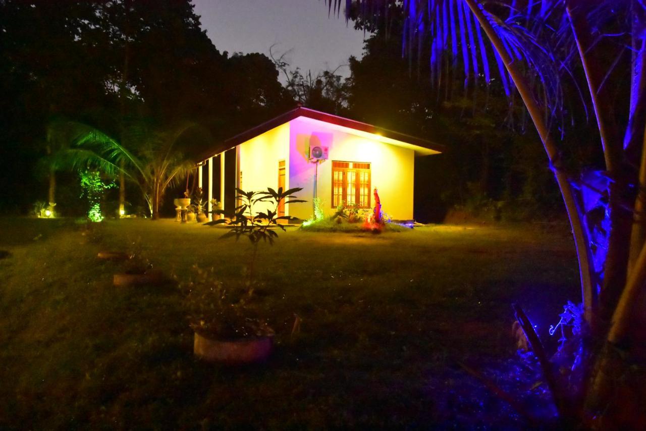 اوداوالاوي Little Ele Safari Lodge المظهر الخارجي الصورة